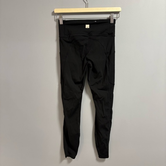 Vuori Leggings - Picture 2 of 8